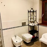 Incantevole Con Giardino - Garage Privato E Free Wifi Appartamento *