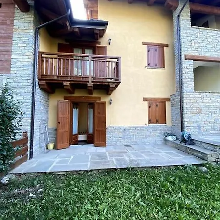 Incantevole Con Giardino - Garage Privato E Free Wifi Apartment *